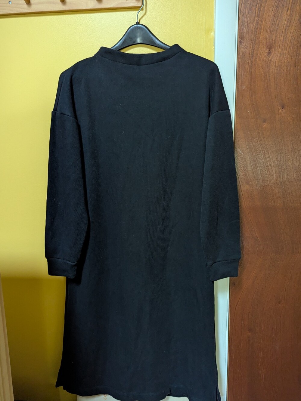 Uniqlo Cozy black Sweatshirt Dress